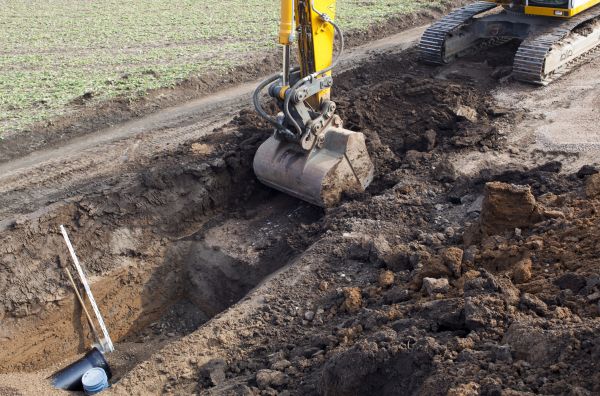 Cost of Backhoe Trenching in Jefferson City